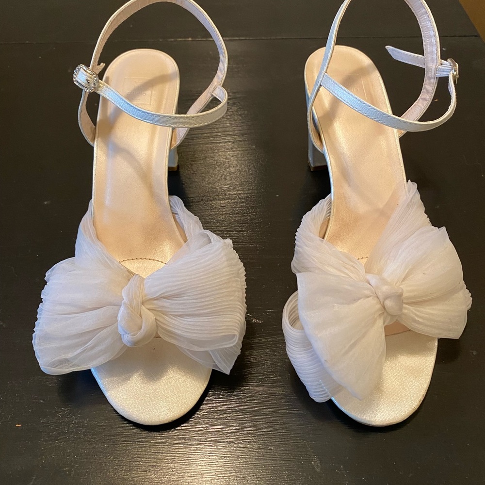 Size 8.5 white bridal shoes